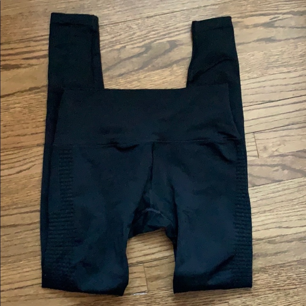 ALPHALETE Halo Leggings